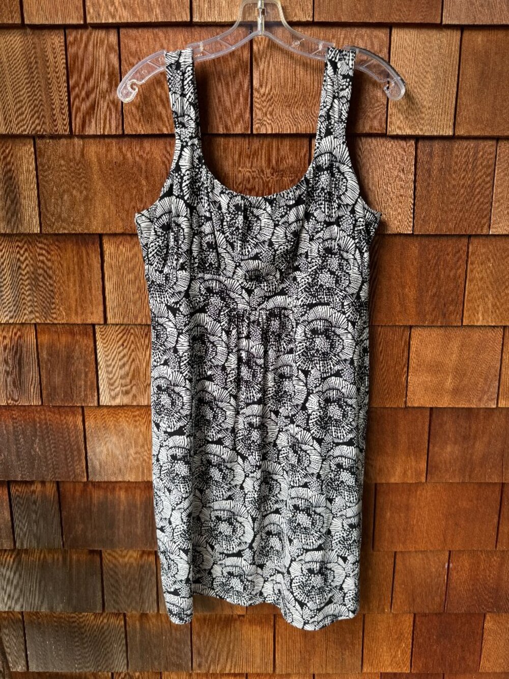 Ann Taylor Black and White Floral Print Sleeveless A-Line Dress in Women's Large